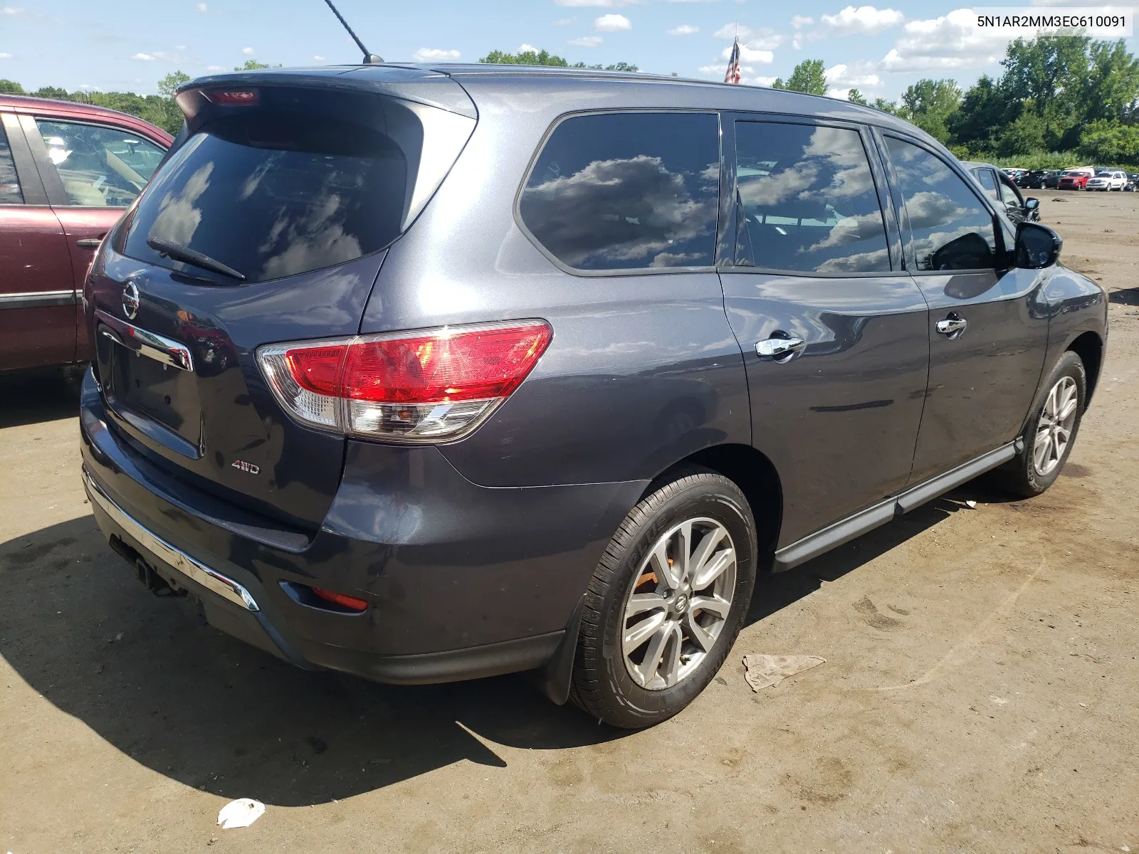 2014 Nissan Pathfinder S VIN: 5N1AR2MM3EC610091 Lot: 63330514