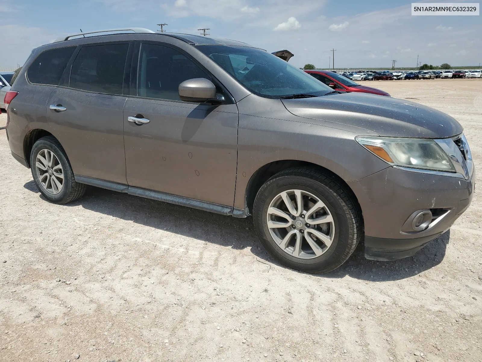 2014 Nissan Pathfinder S VIN: 5N1AR2MN9EC632329 Lot: 63462974