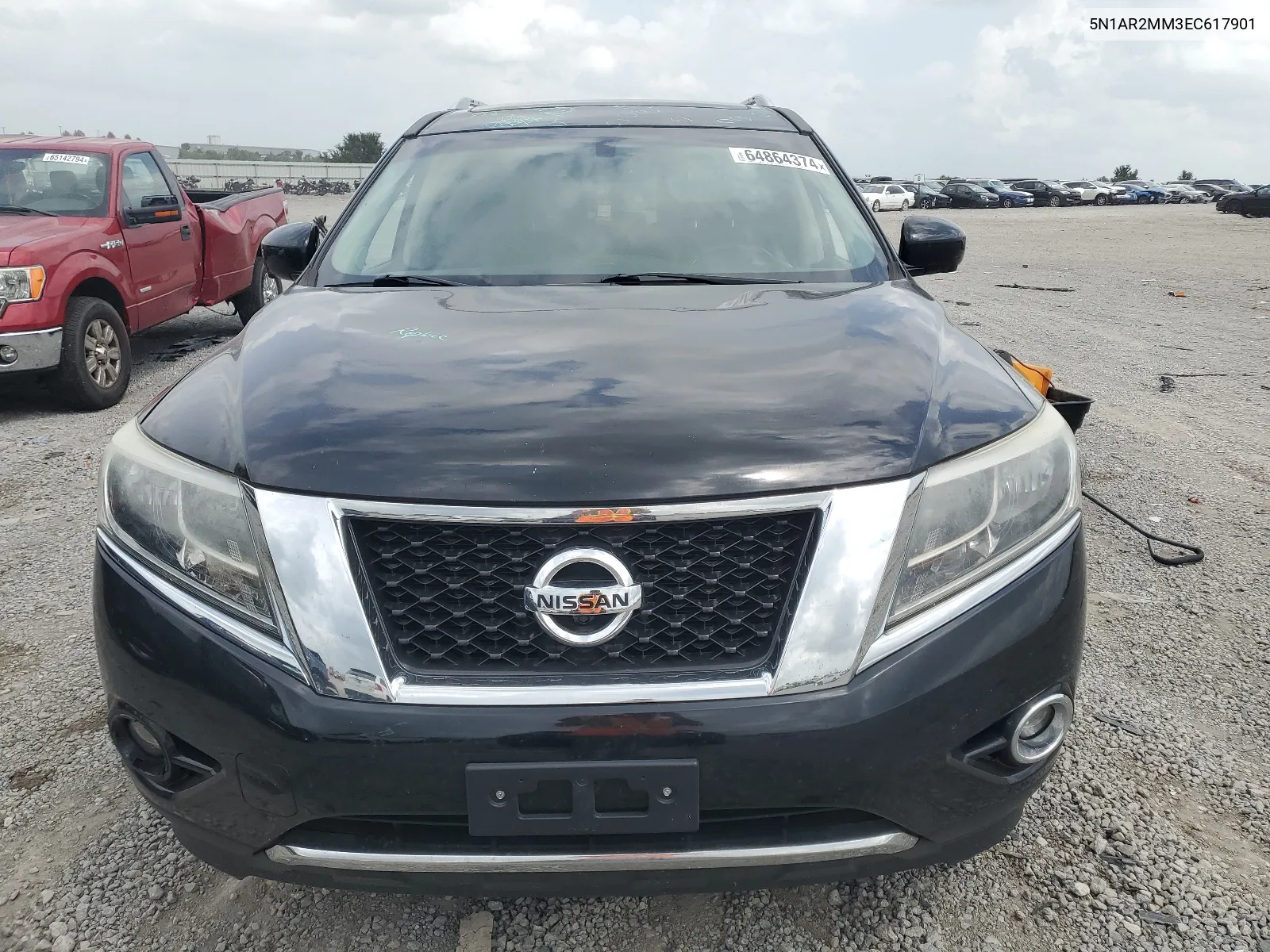 2014 Nissan Pathfinder S VIN: 5N1AR2MM3EC617901 Lot: 64864374