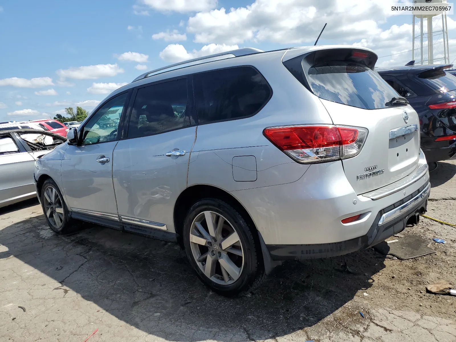 2014 Nissan Pathfinder S VIN: 5N1AR2MM2EC705967 Lot: 66123914