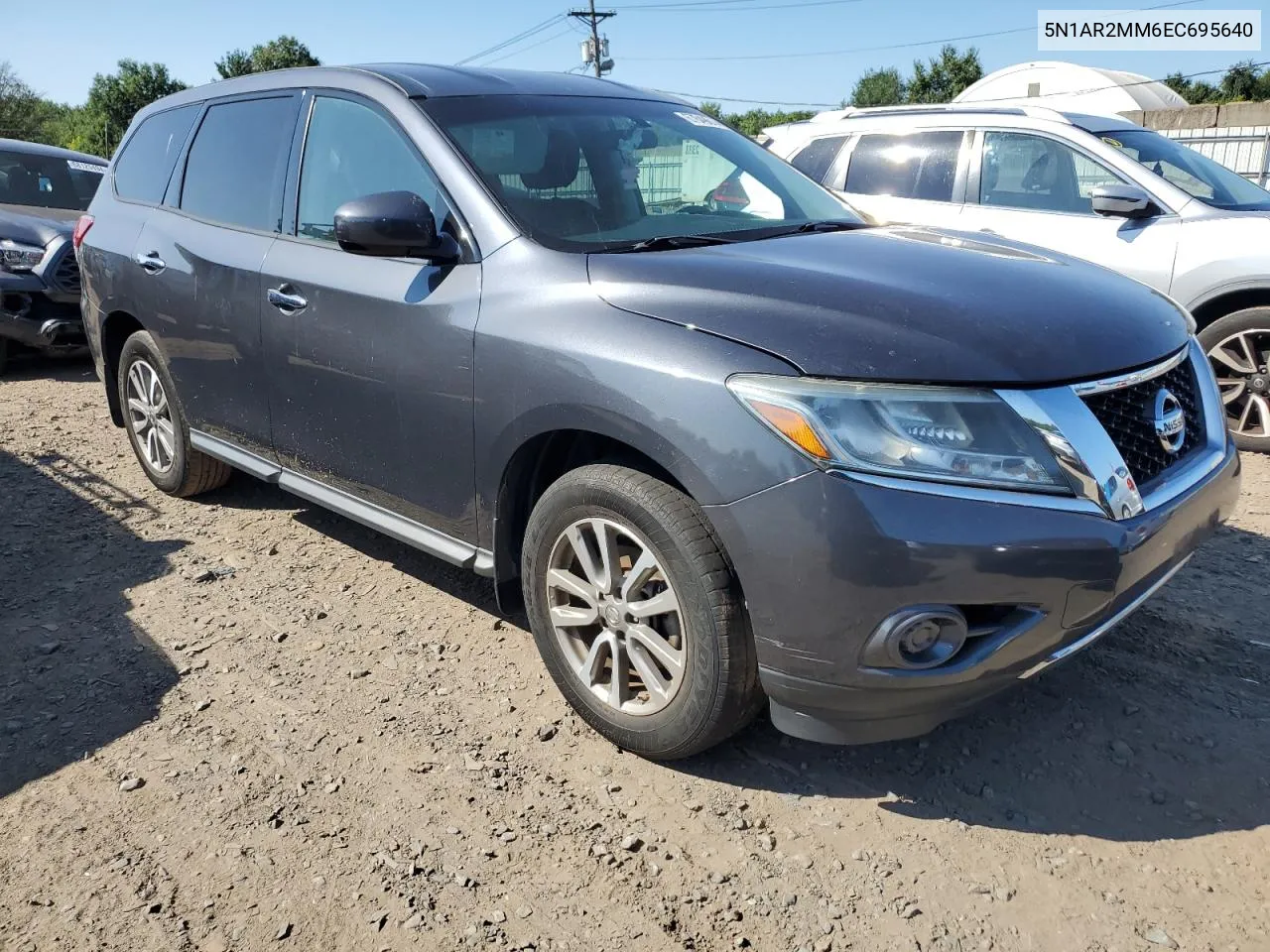 2014 Nissan Pathfinder S VIN: 5N1AR2MM6EC695640 Lot: 67849614