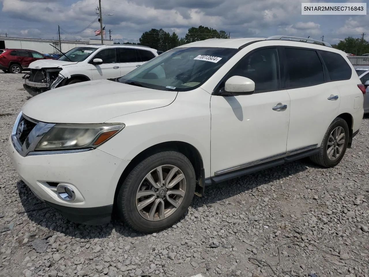 2014 Nissan Pathfinder S VIN: 5N1AR2MN5EC716843 Lot: 70013904