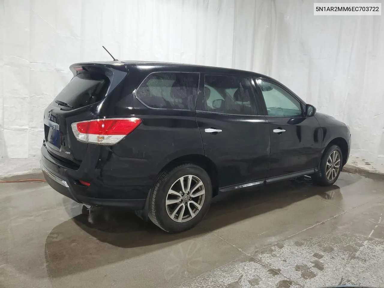 2014 Nissan Pathfinder S VIN: 5N1AR2MM6EC703722 Lot: 70209884