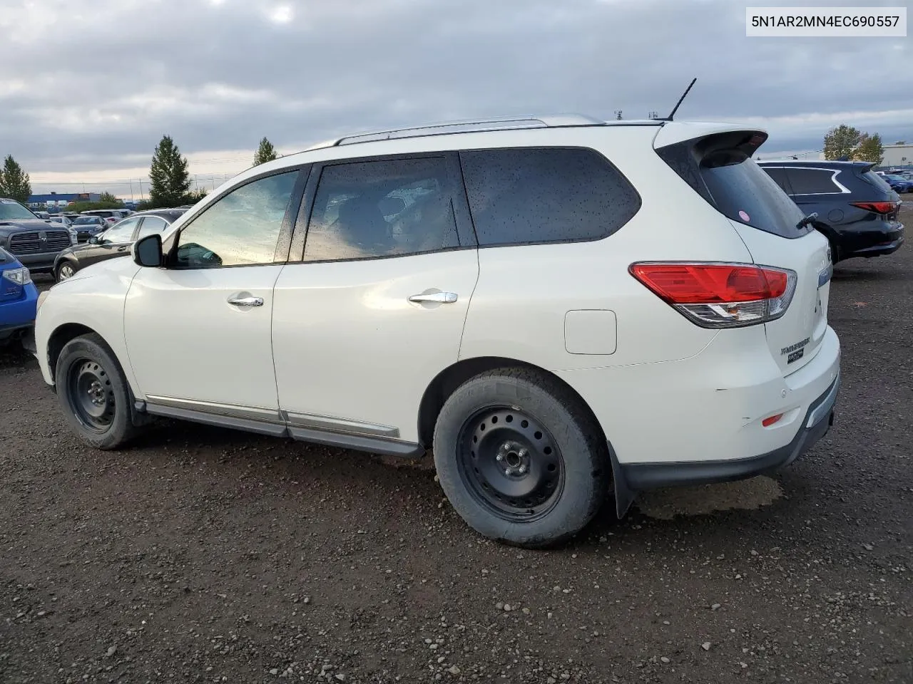 2014 Nissan Pathfinder S VIN: 5N1AR2MN4EC690557 Lot: 70857724