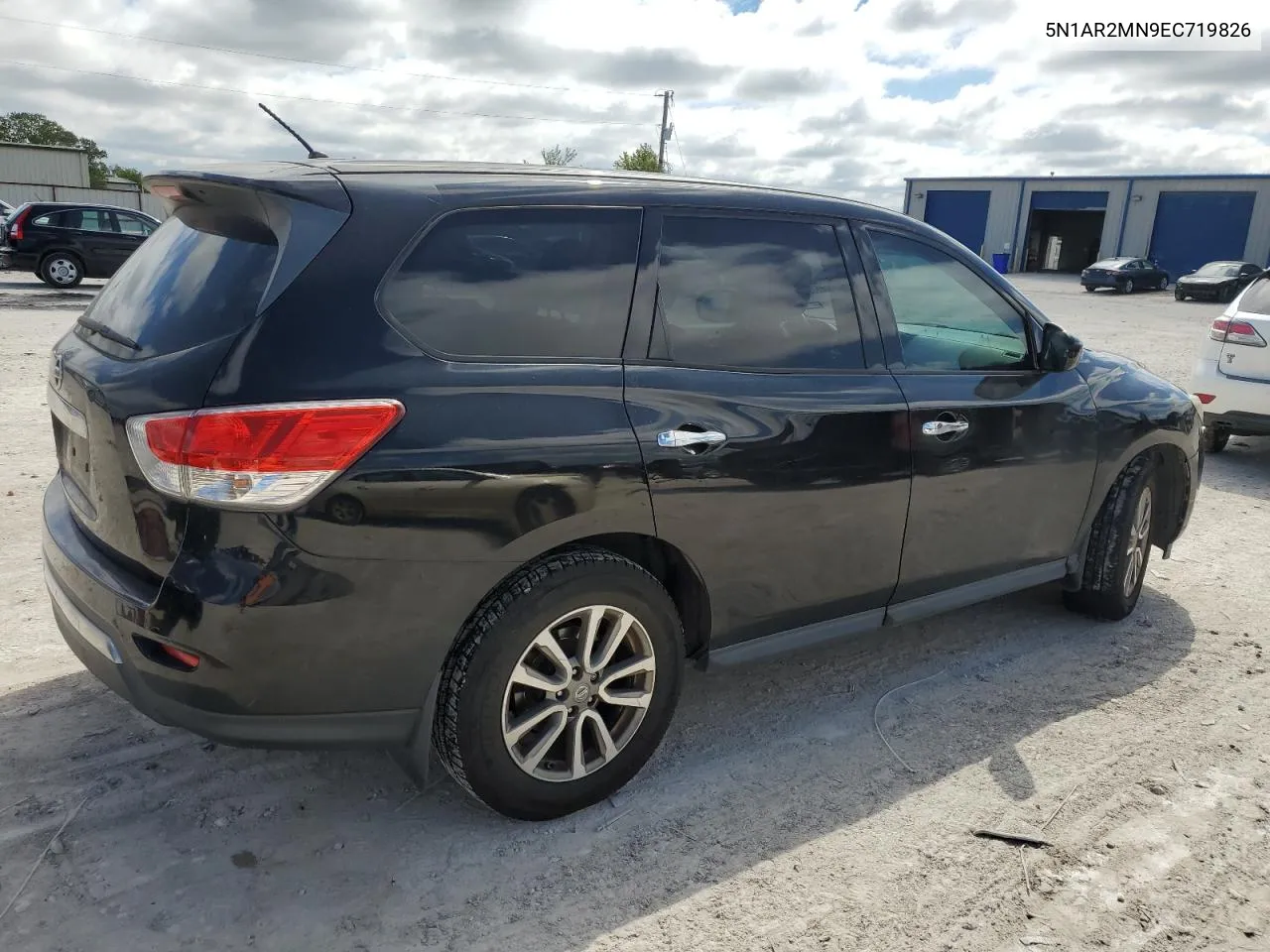 2014 Nissan Pathfinder S VIN: 5N1AR2MN9EC719826 Lot: 72742774