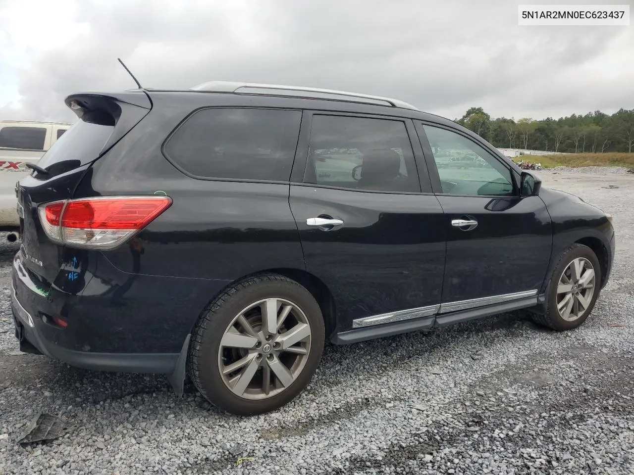 2014 Nissan Pathfinder S VIN: 5N1AR2MN0EC623437 Lot: 72889194