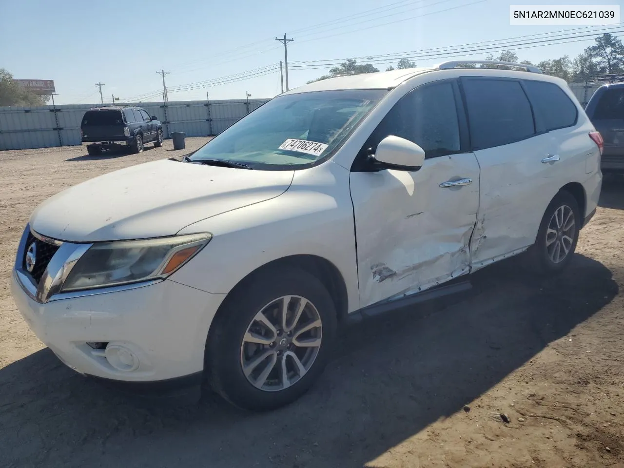 2014 Nissan Pathfinder S VIN: 5N1AR2MN0EC621039 Lot: 74706274