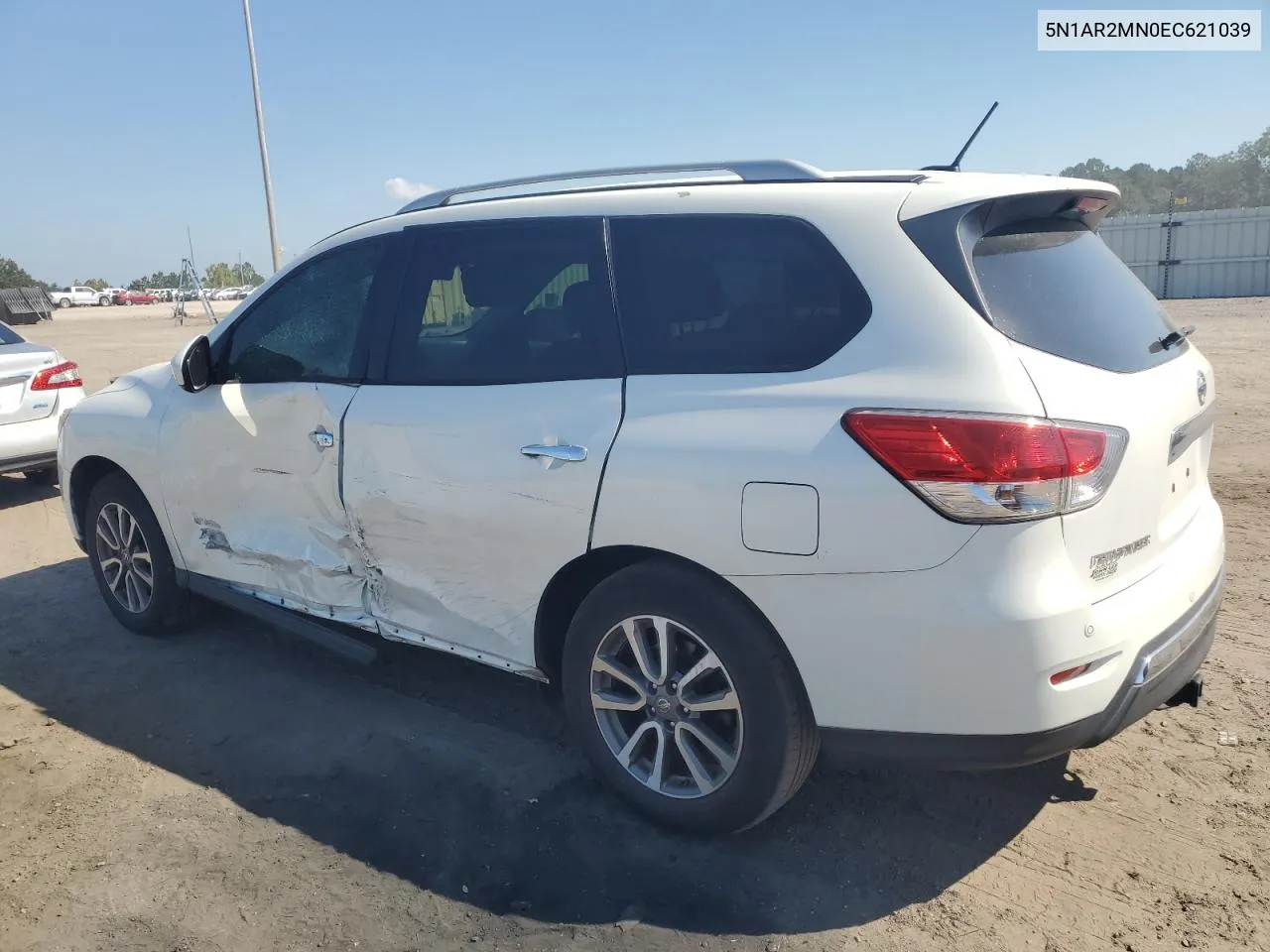 2014 Nissan Pathfinder S VIN: 5N1AR2MN0EC621039 Lot: 74706274