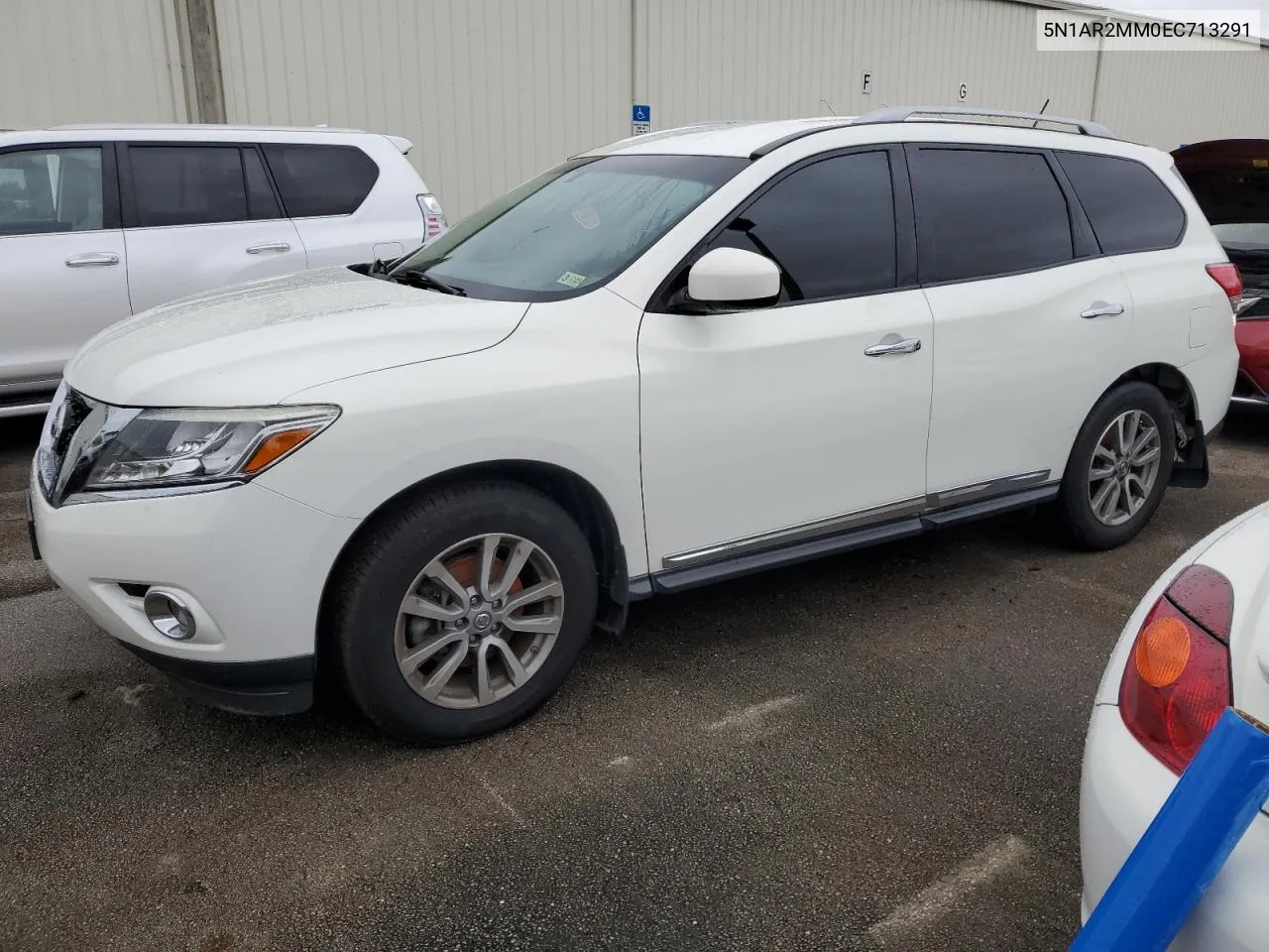 2014 Nissan Pathfinder S VIN: 5N1AR2MM0EC713291 Lot: 74892494