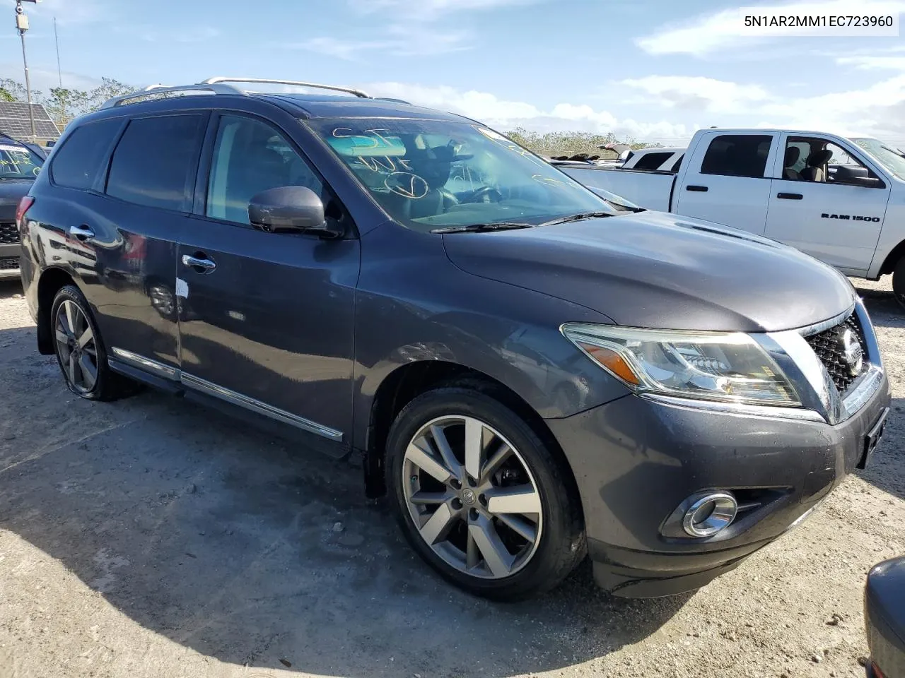 2014 Nissan Pathfinder S VIN: 5N1AR2MM1EC723960 Lot: 75468064