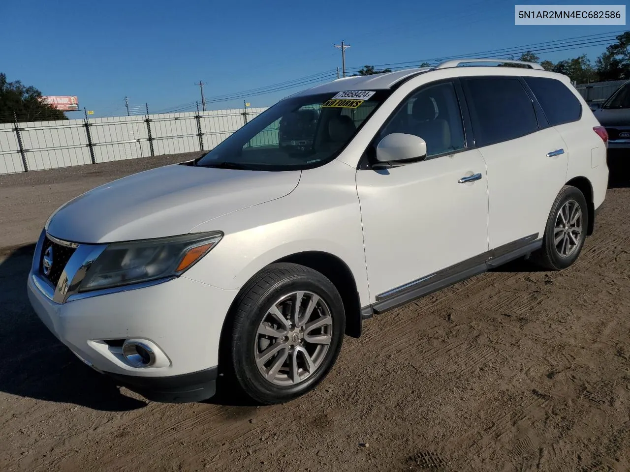 2014 Nissan Pathfinder S VIN: 5N1AR2MN4EC682586 Lot: 75958424