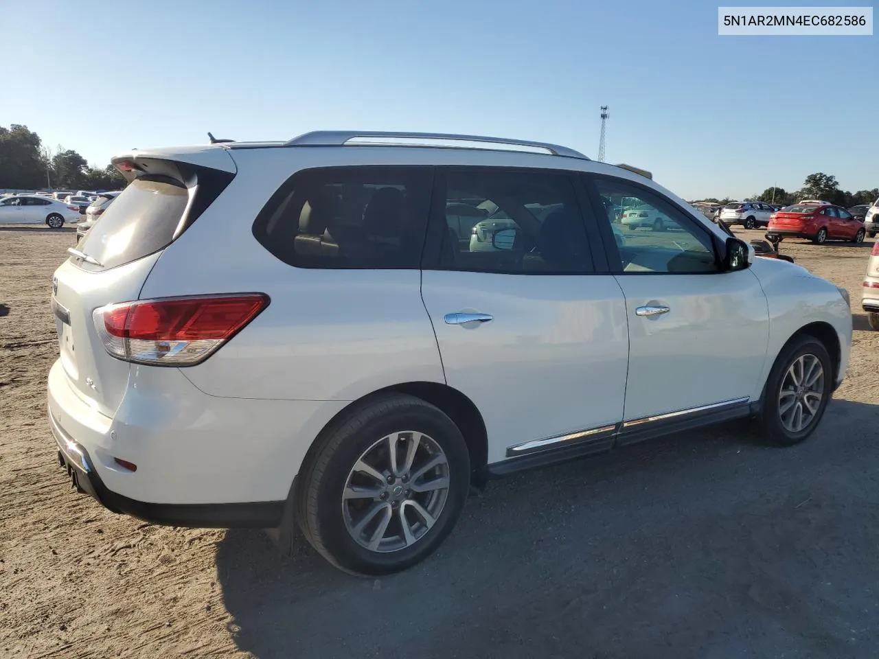 2014 Nissan Pathfinder S VIN: 5N1AR2MN4EC682586 Lot: 75958424