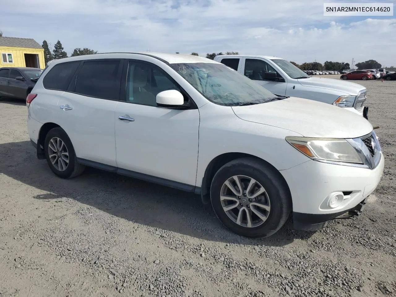 2014 Nissan Pathfinder S VIN: 5N1AR2MN1EC614620 Lot: 77503304