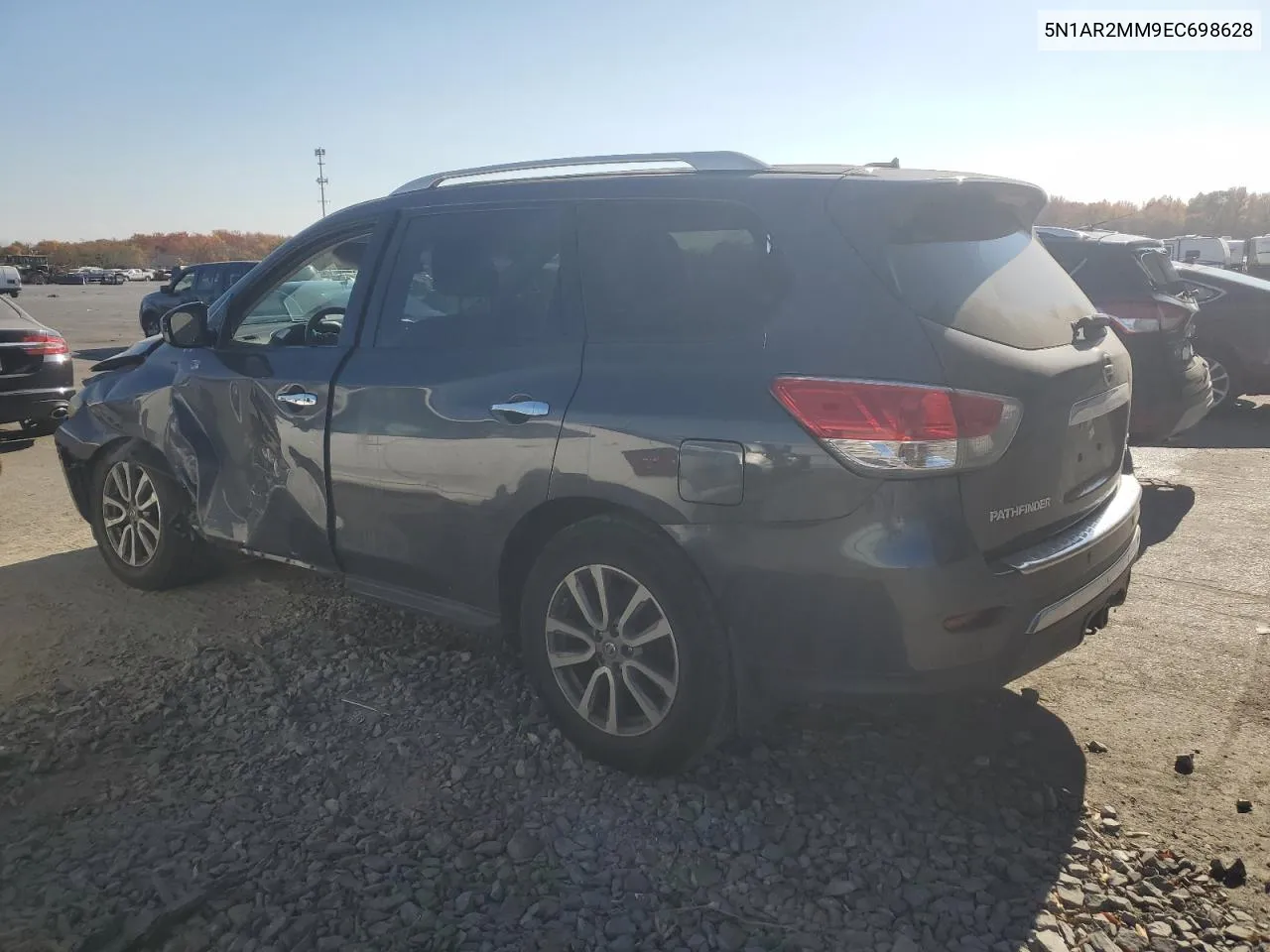 2014 Nissan Pathfinder S VIN: 5N1AR2MM9EC698628 Lot: 77764644