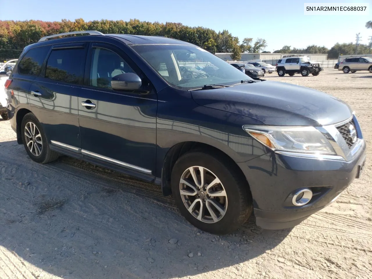 2014 Nissan Pathfinder S VIN: 5N1AR2MN1EC688037 Lot: 77798674