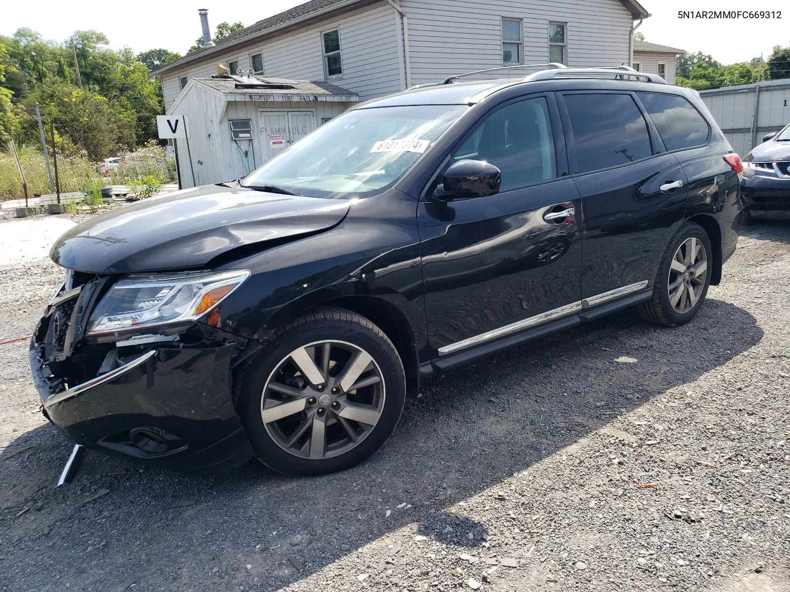 2015 Nissan Pathfinder S VIN: 5N1AR2MM0FC669312 Lot: 61017374