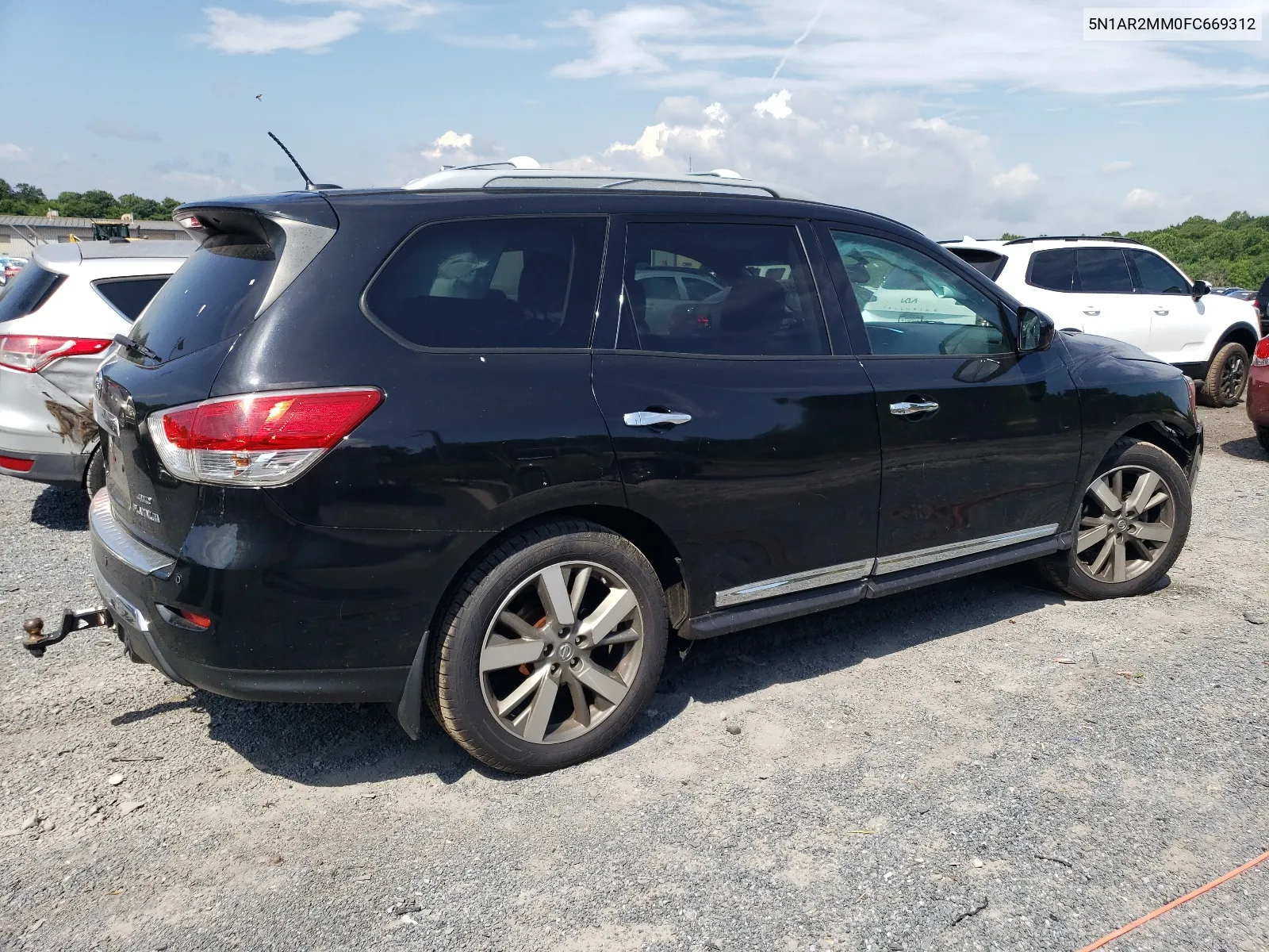 2015 Nissan Pathfinder S VIN: 5N1AR2MM0FC669312 Lot: 61017374