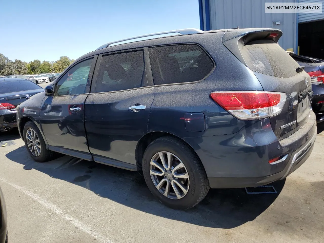 2015 Nissan Pathfinder S VIN: 5N1AR2MM2FC646713 Lot: 68589224