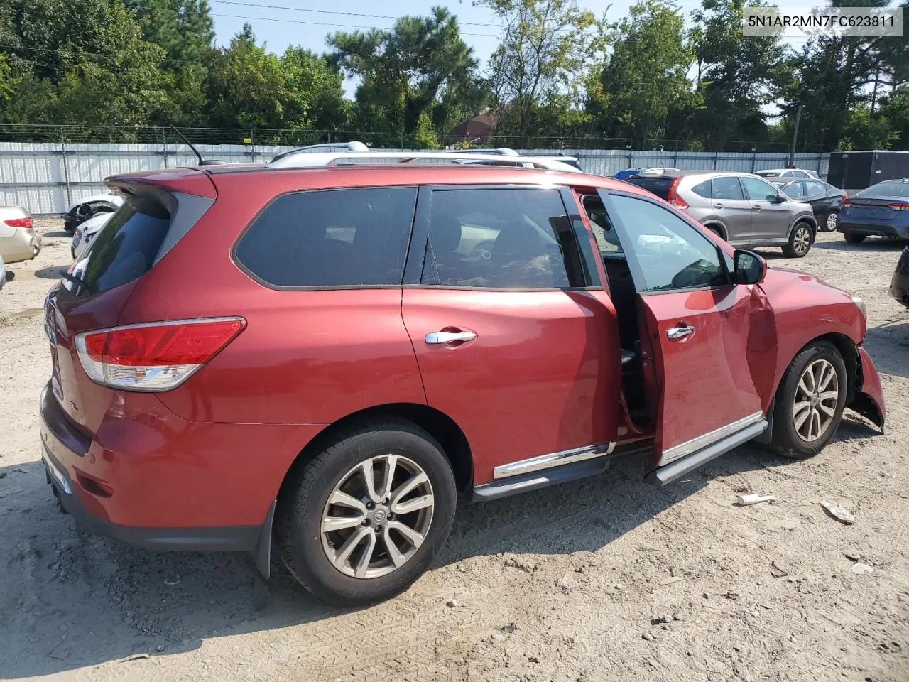 2015 Nissan Pathfinder S VIN: 5N1AR2MN7FC623811 Lot: 68845264