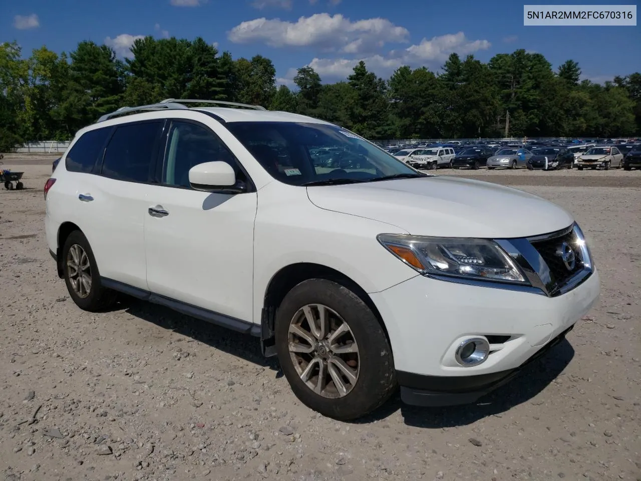 2015 Nissan Pathfinder S VIN: 5N1AR2MM2FC670316 Lot: 68924884