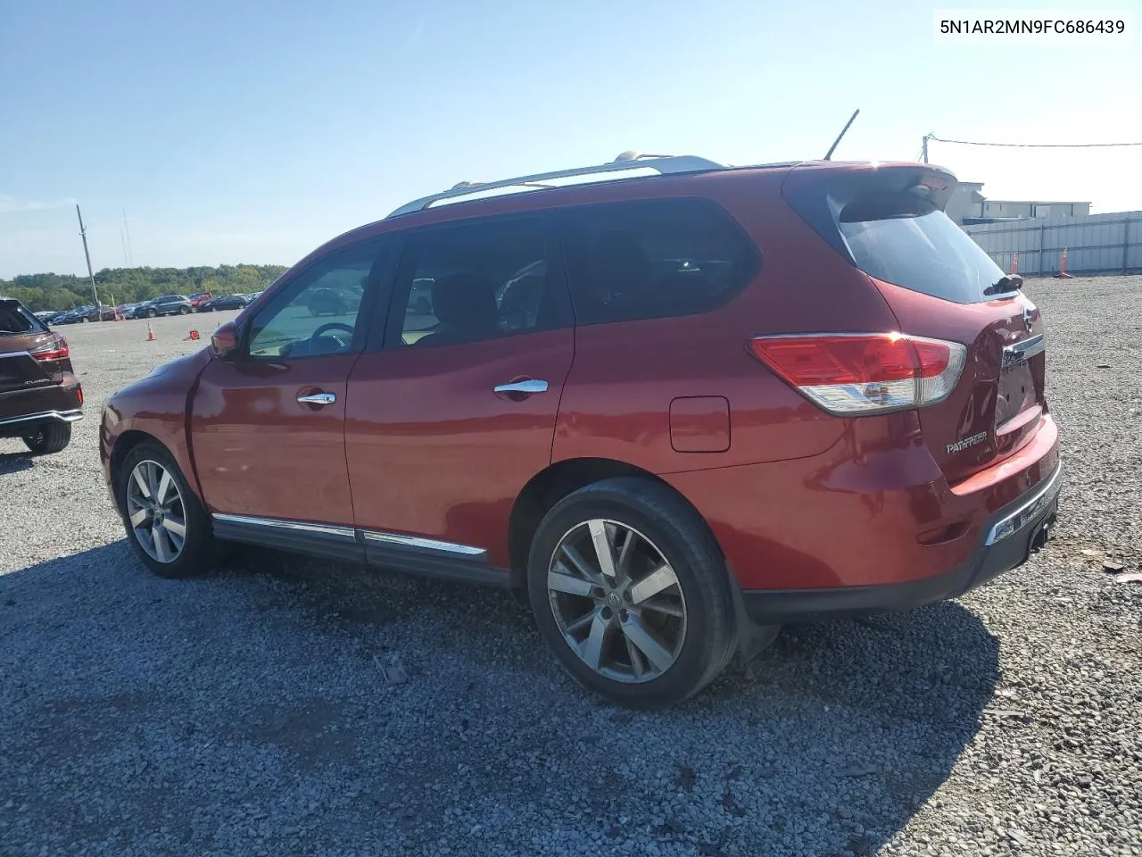 5N1AR2MN9FC686439 2015 Nissan Pathfinder S