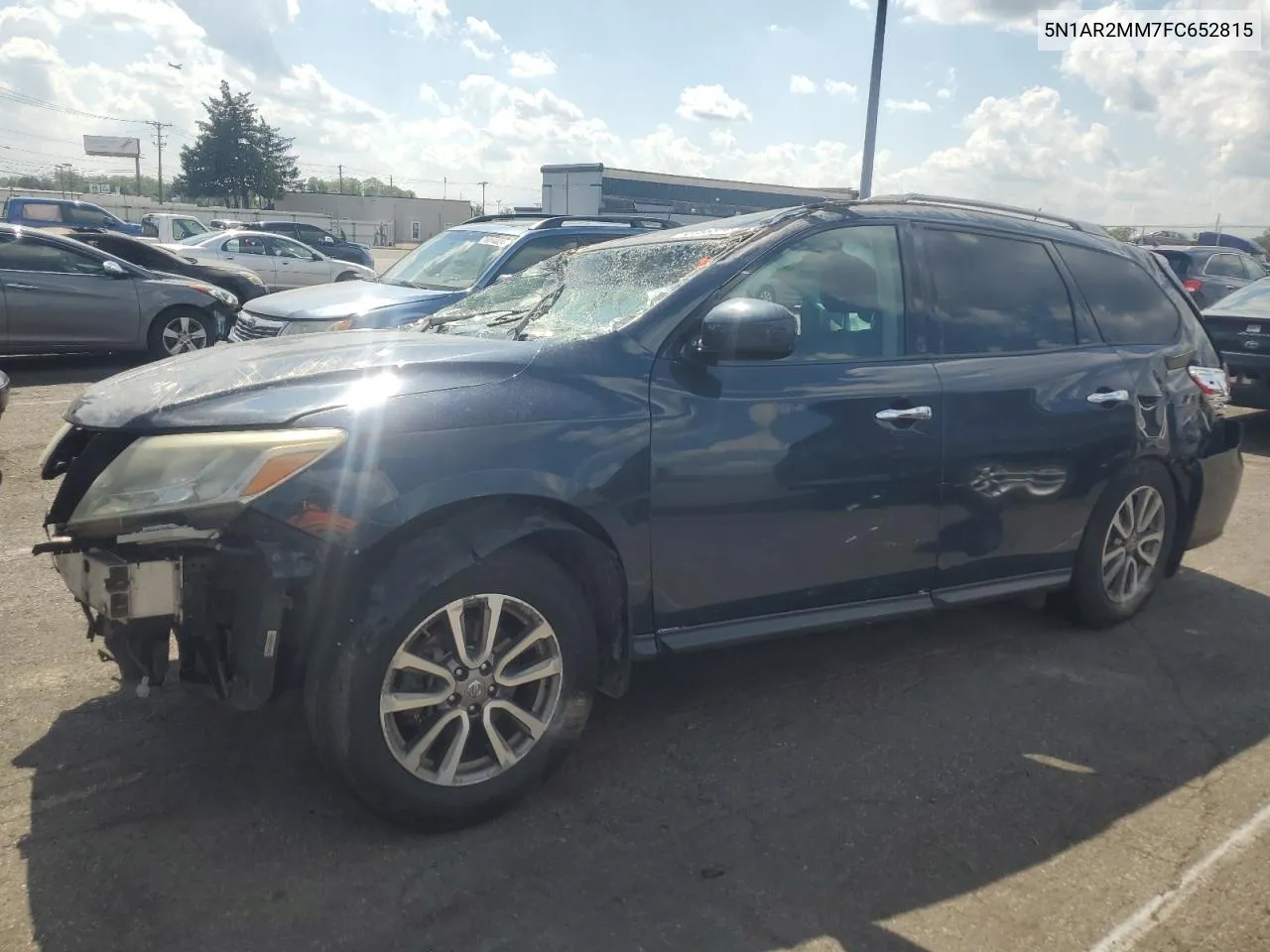 2015 Nissan Pathfinder S VIN: 5N1AR2MM7FC652815 Lot: 70193804