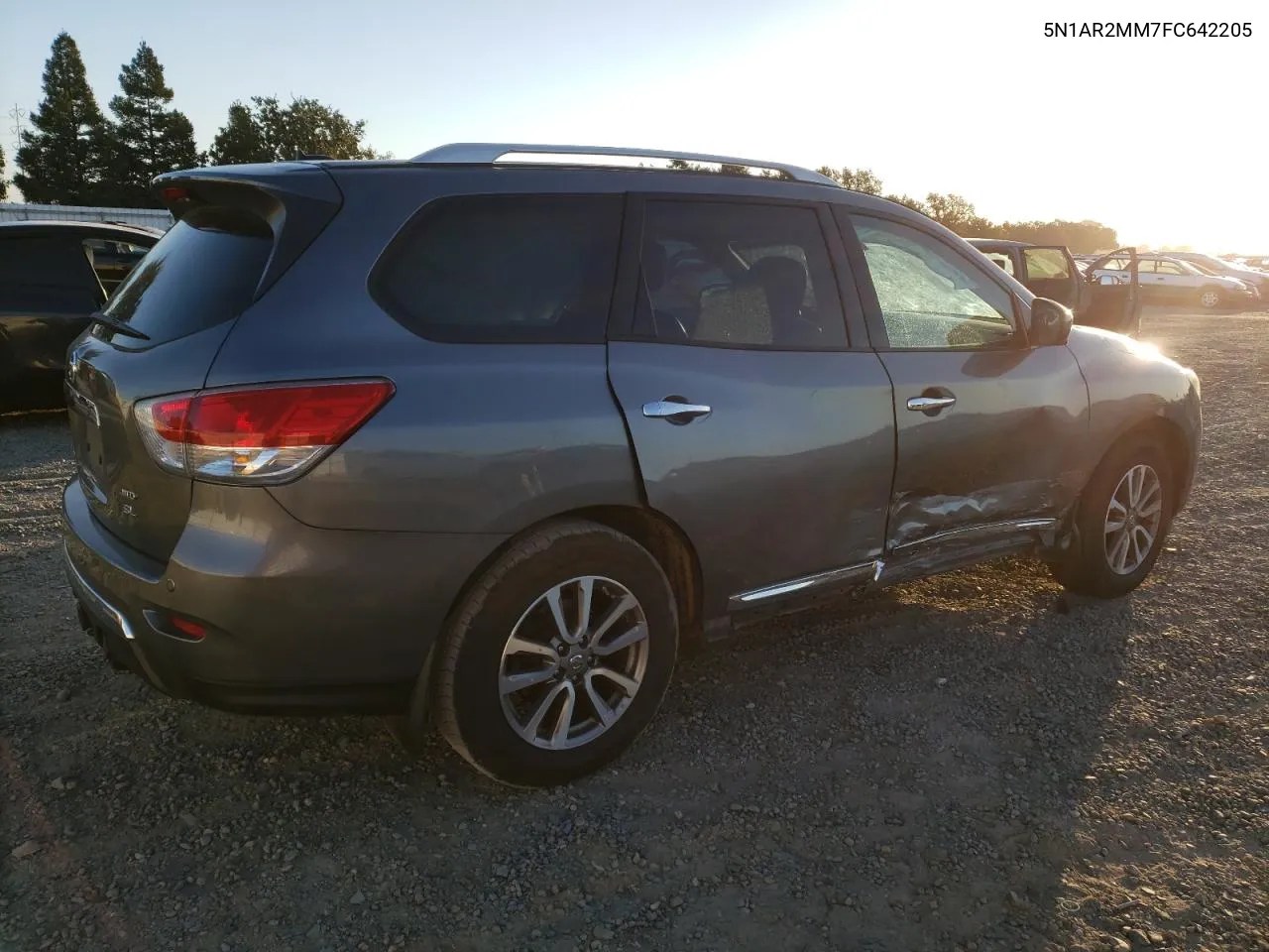 2015 Nissan Pathfinder S VIN: 5N1AR2MM7FC642205 Lot: 70726934