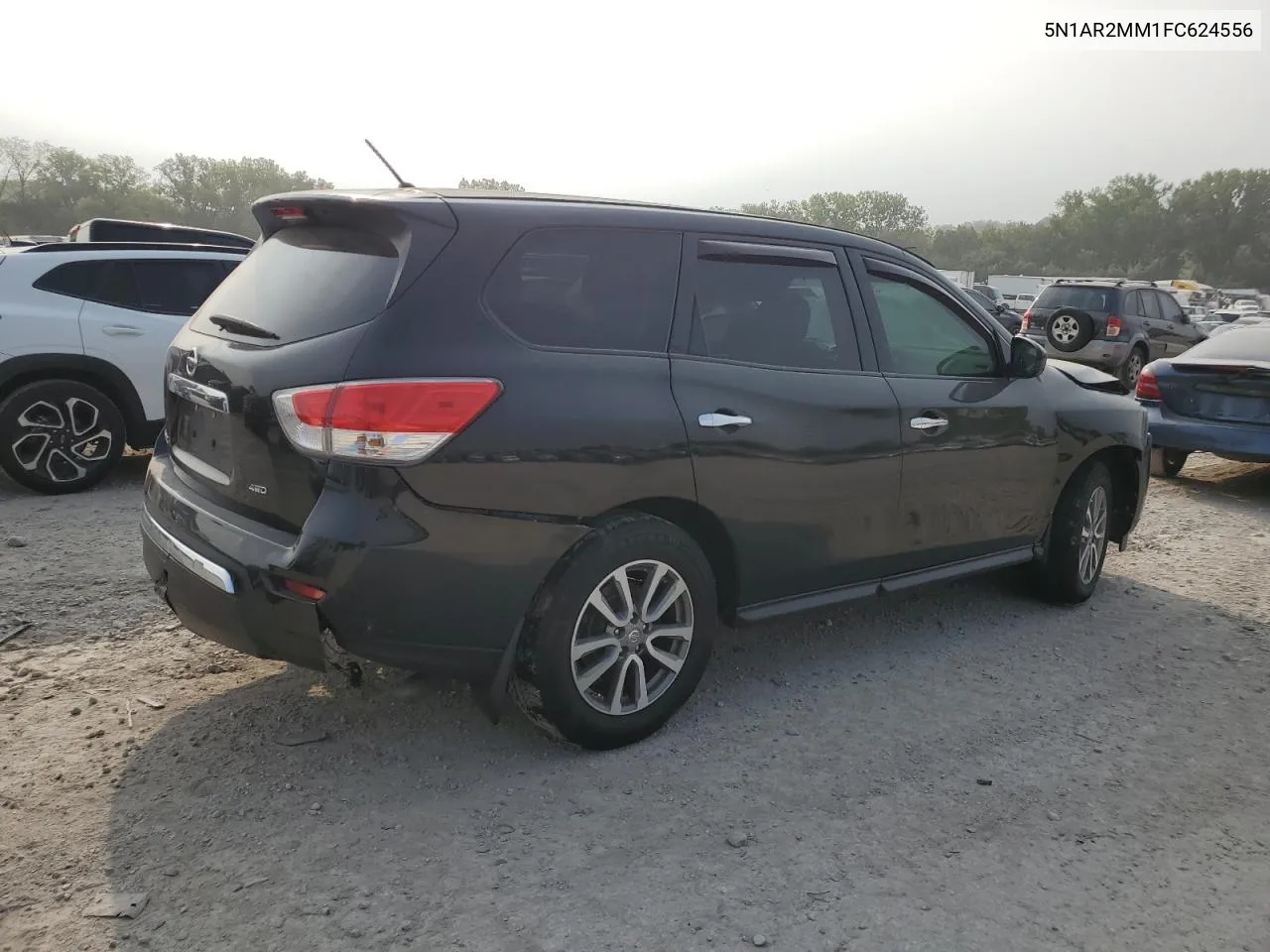 2015 Nissan Pathfinder S VIN: 5N1AR2MM1FC624556 Lot: 71288424