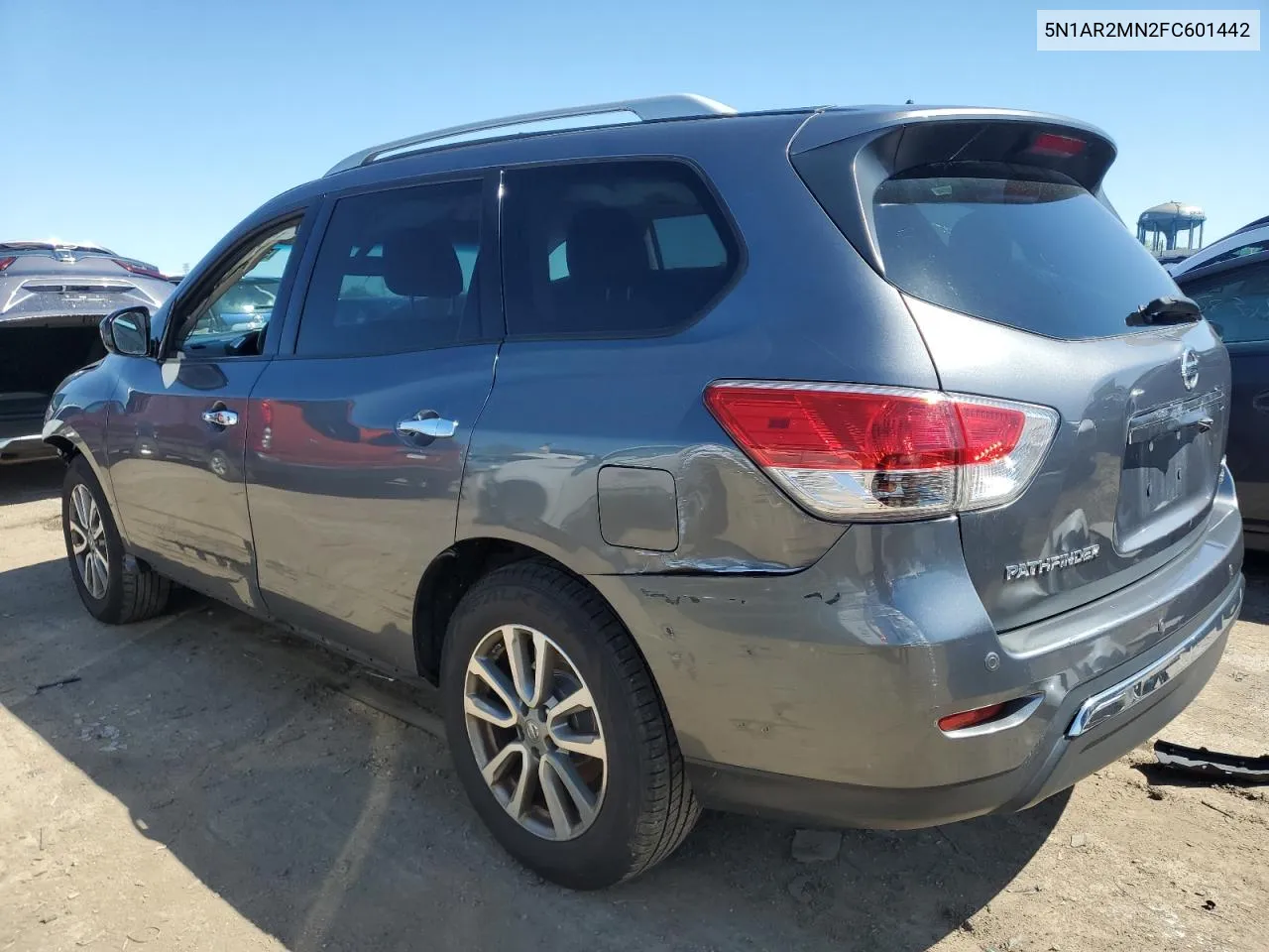 5N1AR2MN2FC601442 2015 Nissan Pathfinder S