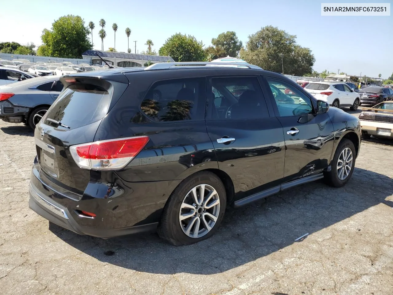 2015 Nissan Pathfinder S VIN: 5N1AR2MN3FC673251 Lot: 71992954