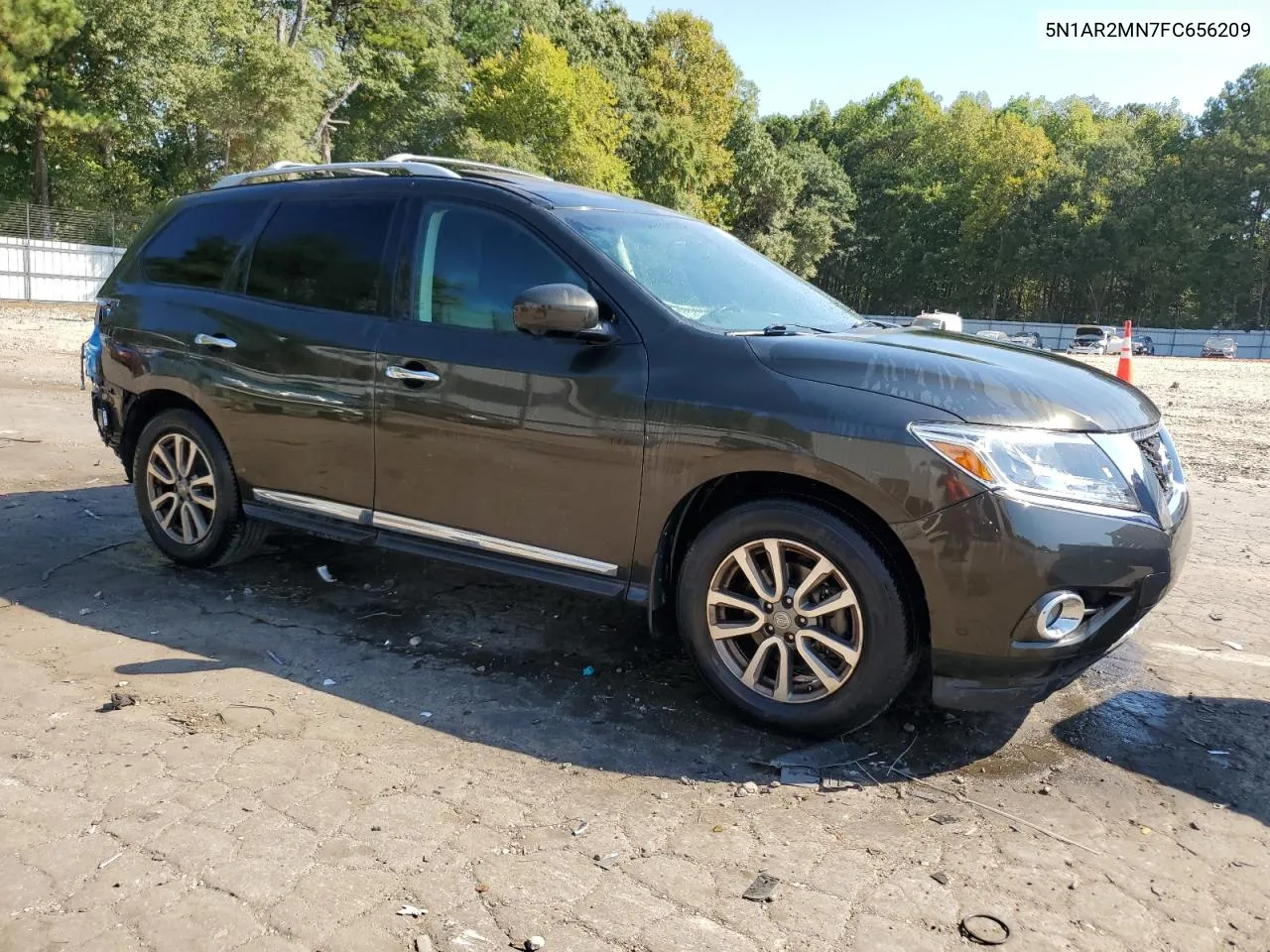 2015 Nissan Pathfinder S VIN: 5N1AR2MN7FC656209 Lot: 72136904