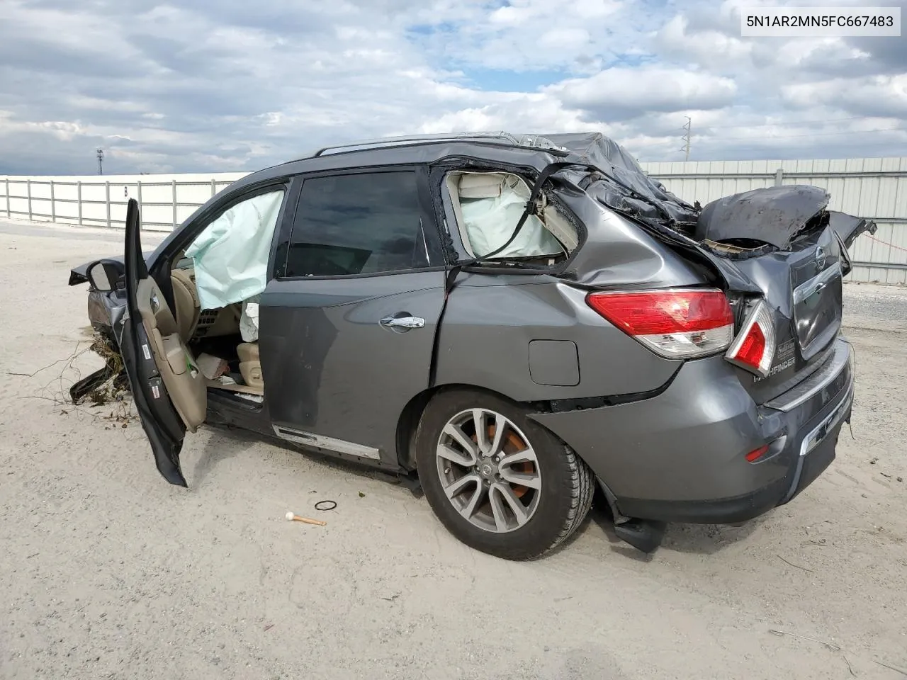 2015 Nissan Pathfinder S VIN: 5N1AR2MN5FC667483 Lot: 73277234