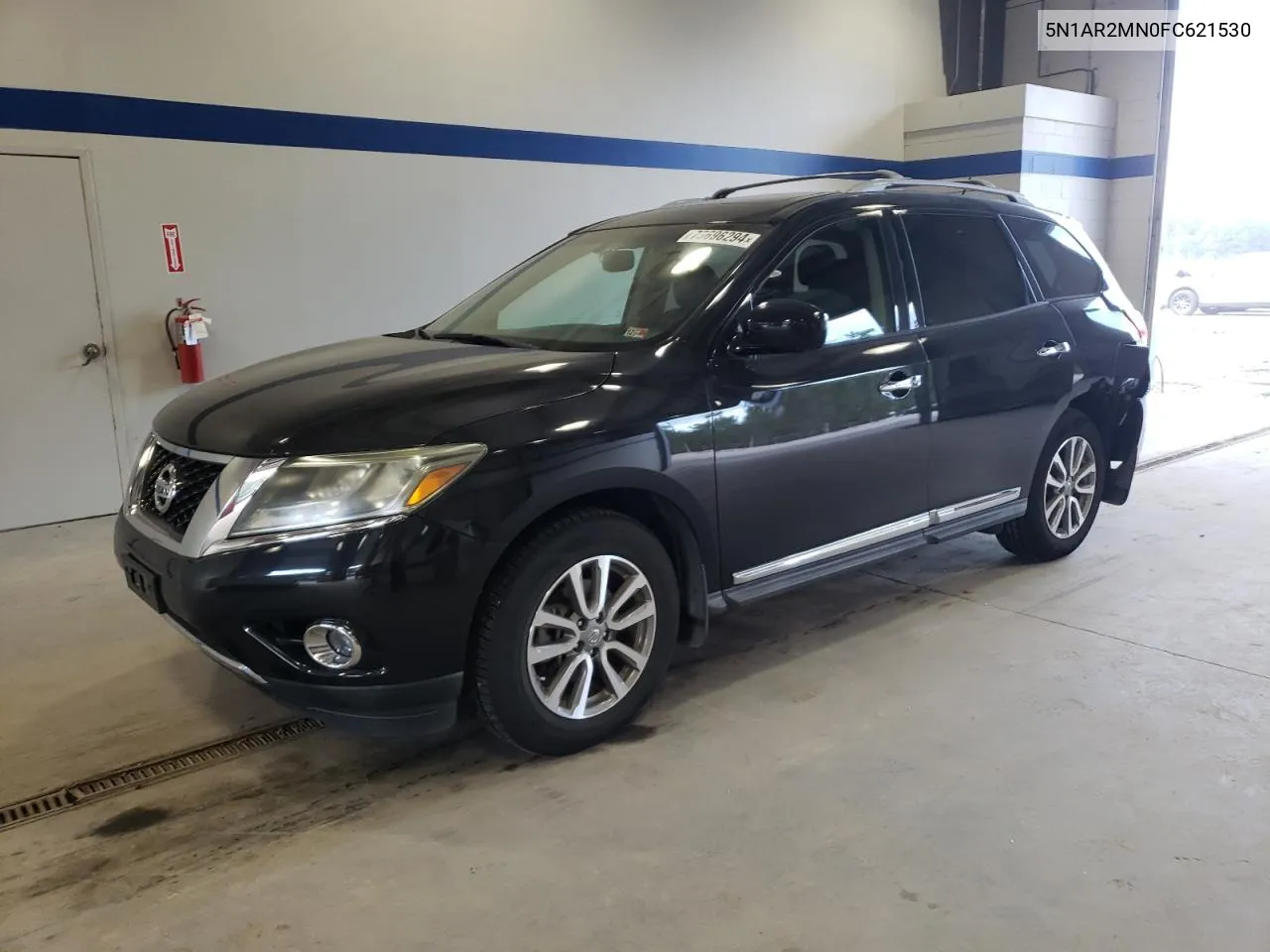 2015 Nissan Pathfinder S VIN: 5N1AR2MN0FC621530 Lot: 73696294