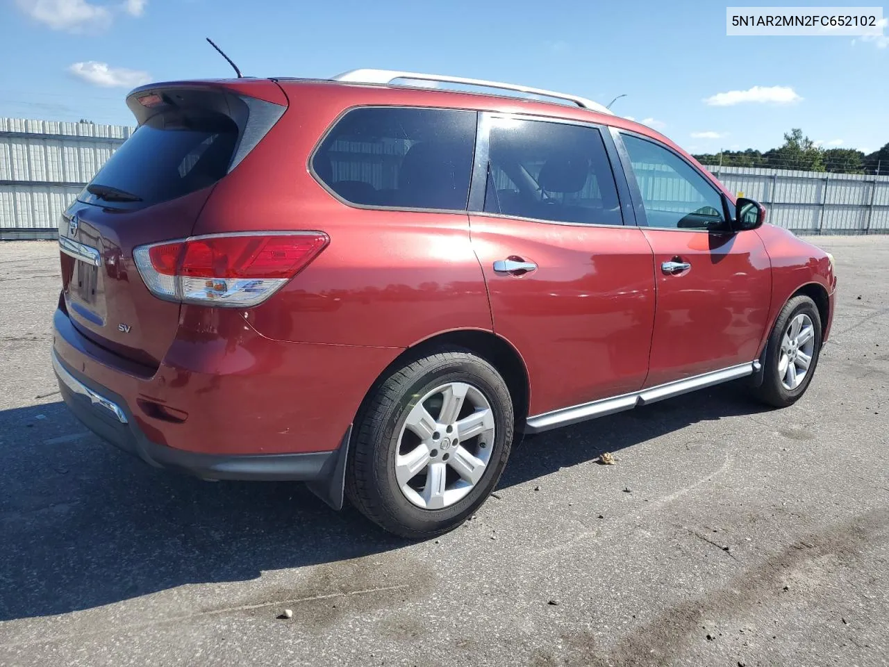 2015 Nissan Pathfinder S VIN: 5N1AR2MN2FC652102 Lot: 74080444