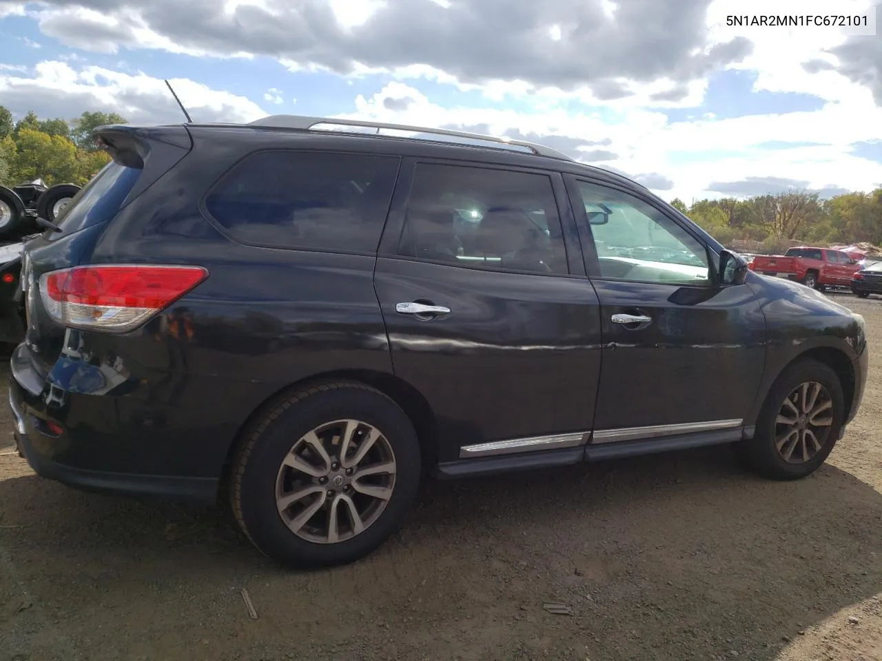 5N1AR2MN1FC672101 2015 Nissan Pathfinder S