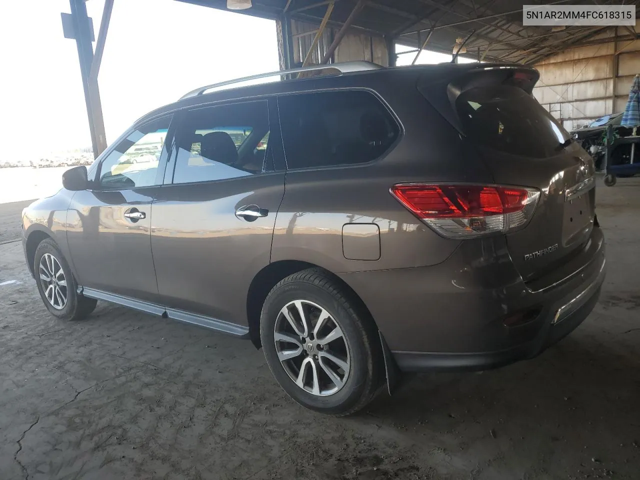 2015 Nissan Pathfinder S VIN: 5N1AR2MM4FC618315 Lot: 74843334