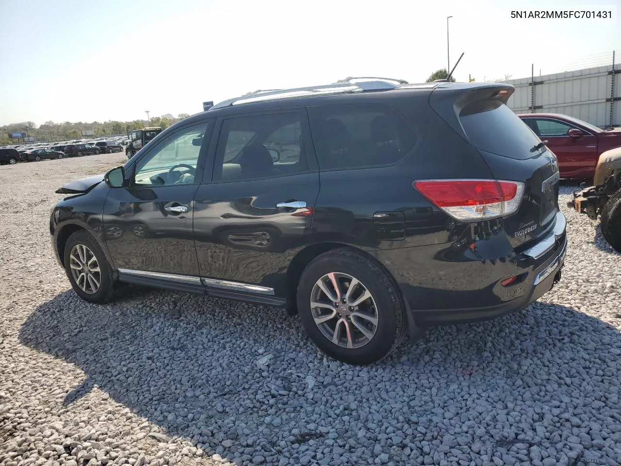 2015 Nissan Pathfinder S VIN: 5N1AR2MM5FC701431 Lot: 75123544