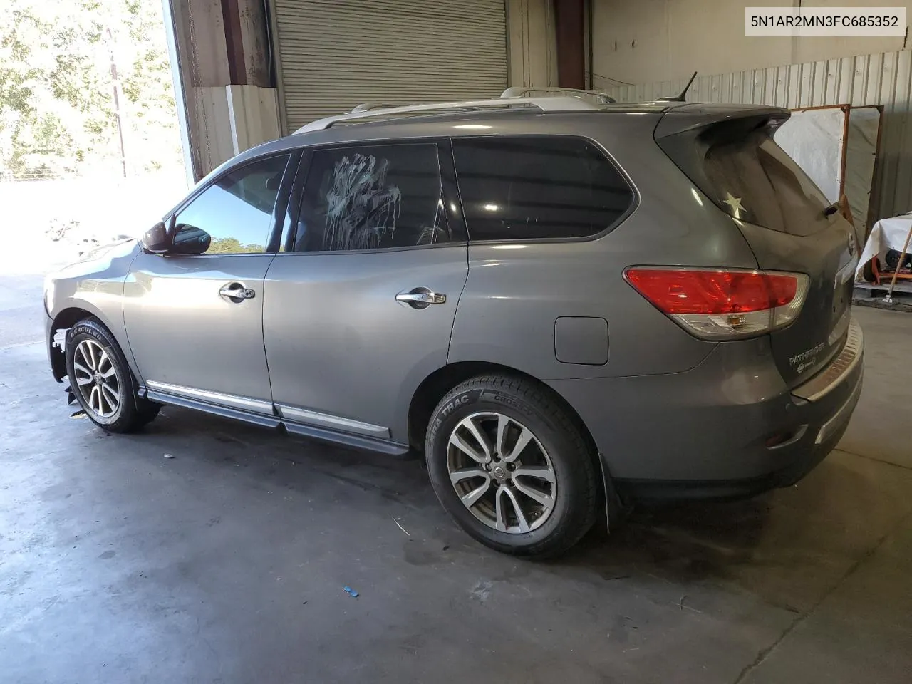 2015 Nissan Pathfinder S VIN: 5N1AR2MN3FC685352 Lot: 77153434