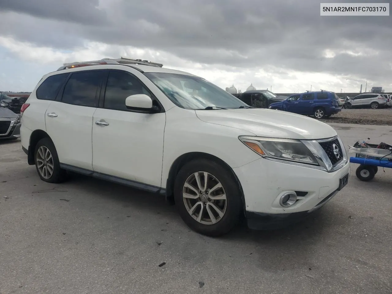 2015 Nissan Pathfinder S VIN: 5N1AR2MN1FC703170 Lot: 77626614