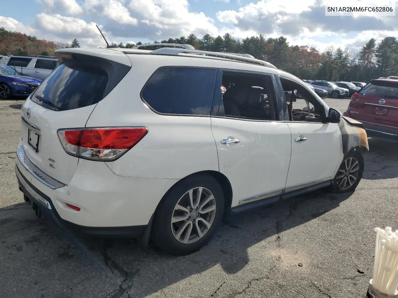 2015 Nissan Pathfinder S VIN: 5N1AR2MM6FC652806 Lot: 79267844