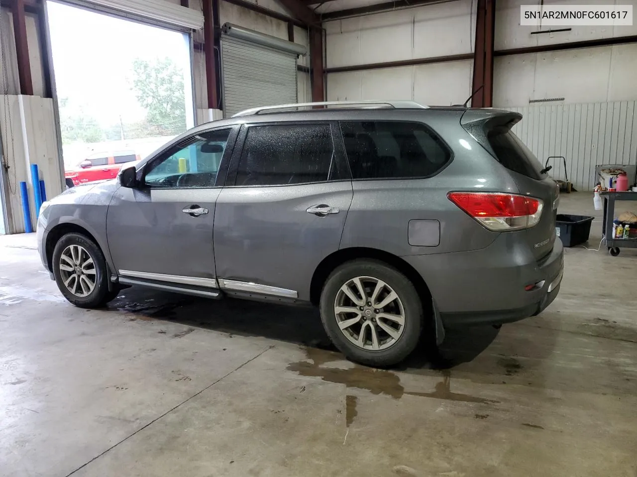 2015 Nissan Pathfinder S VIN: 5N1AR2MN0FC601617 Lot: 79949774