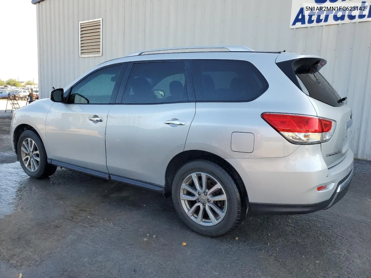 2015 Nissan Pathfinder S VIN: 5N1AR2MN1FC623142 Lot: 80378884