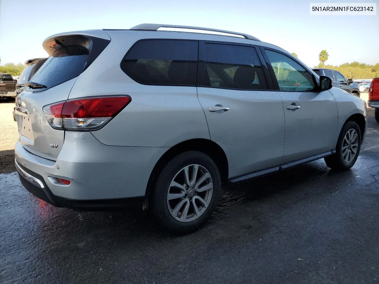 2015 Nissan Pathfinder S VIN: 5N1AR2MN1FC623142 Lot: 80378884