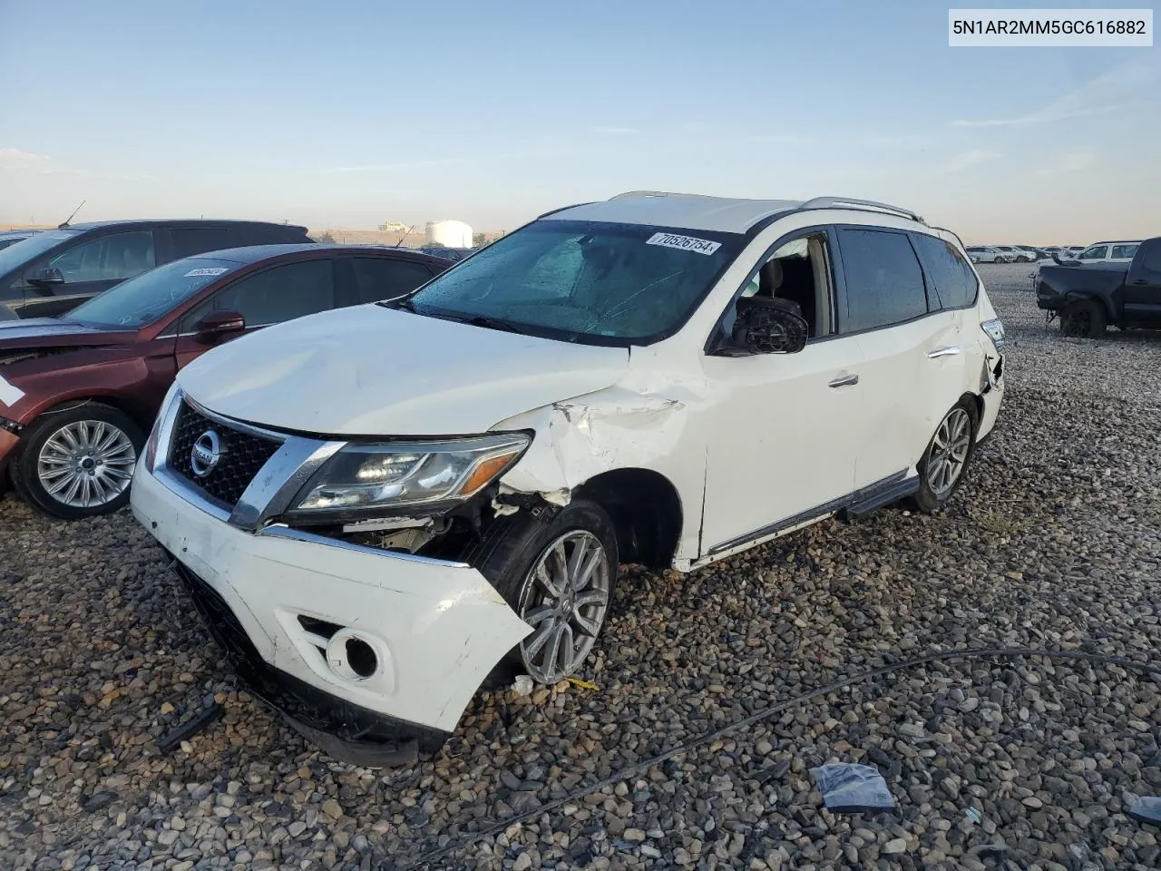 2016 Nissan Pathfinder S VIN: 5N1AR2MM5GC616882 Lot: 70526754