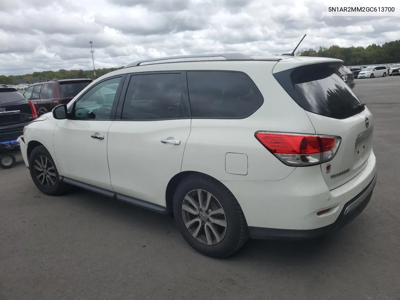 2016 Nissan Pathfinder S VIN: 5N1AR2MM2GC613700 Lot: 73058494