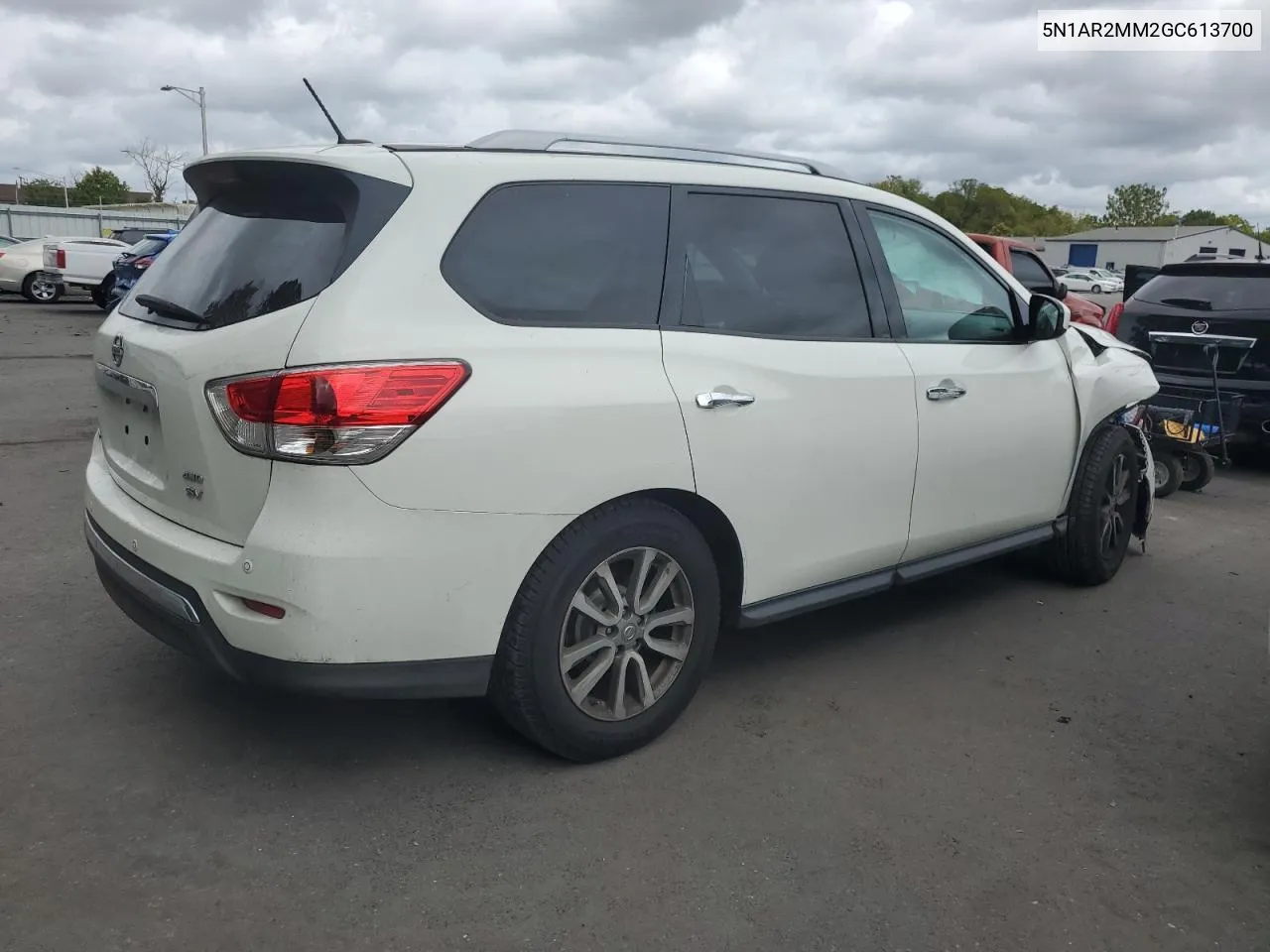 2016 Nissan Pathfinder S VIN: 5N1AR2MM2GC613700 Lot: 73058494