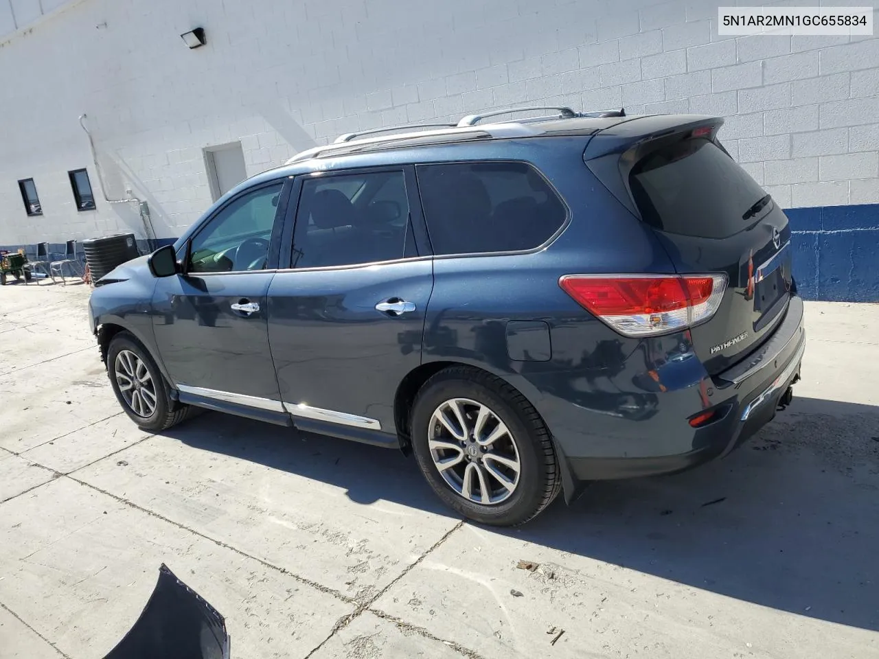 2016 Nissan Pathfinder S VIN: 5N1AR2MN1GC655834 Lot: 73178024