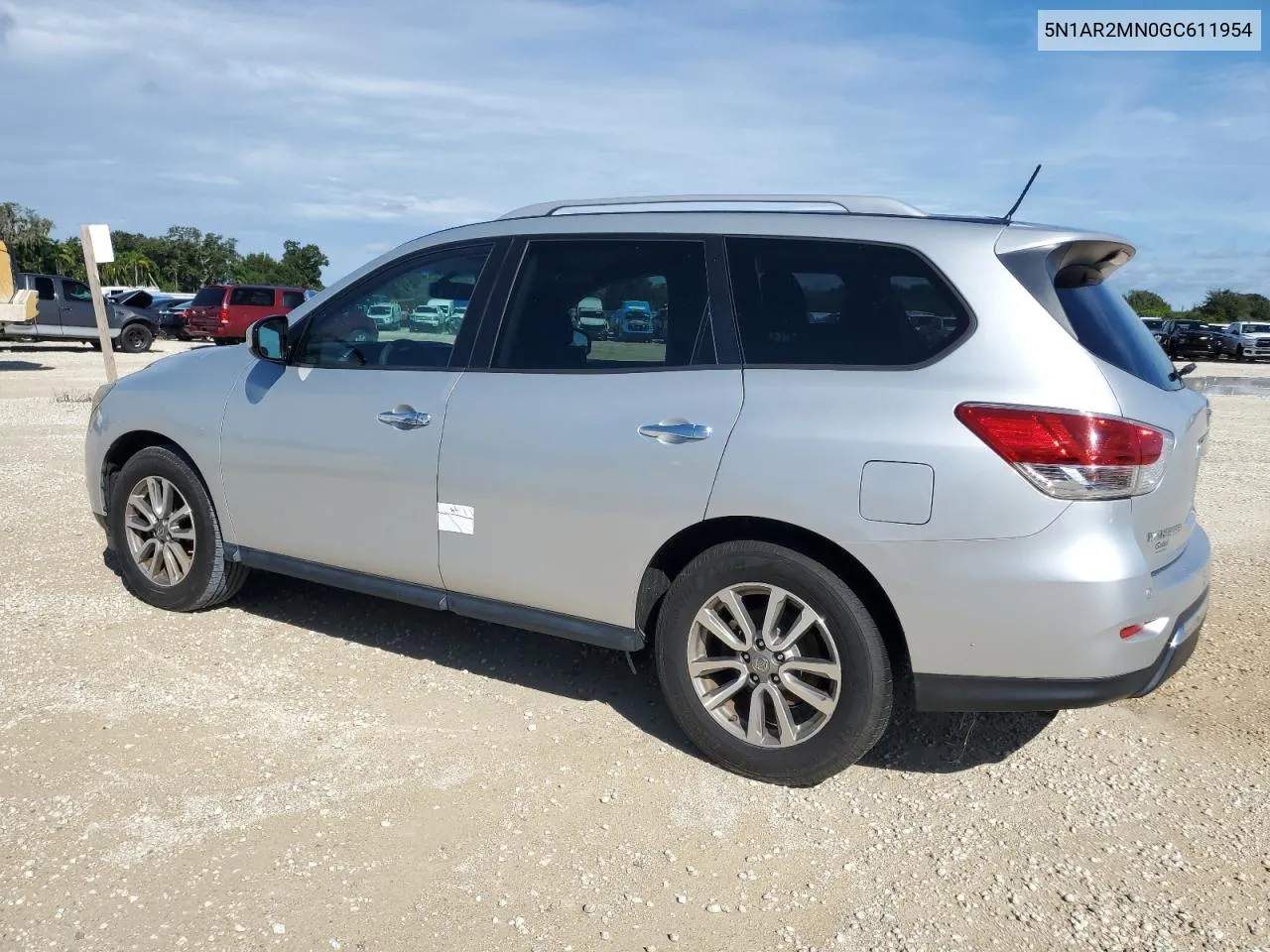 2016 Nissan Pathfinder S VIN: 5N1AR2MN0GC611954 Lot: 73822874