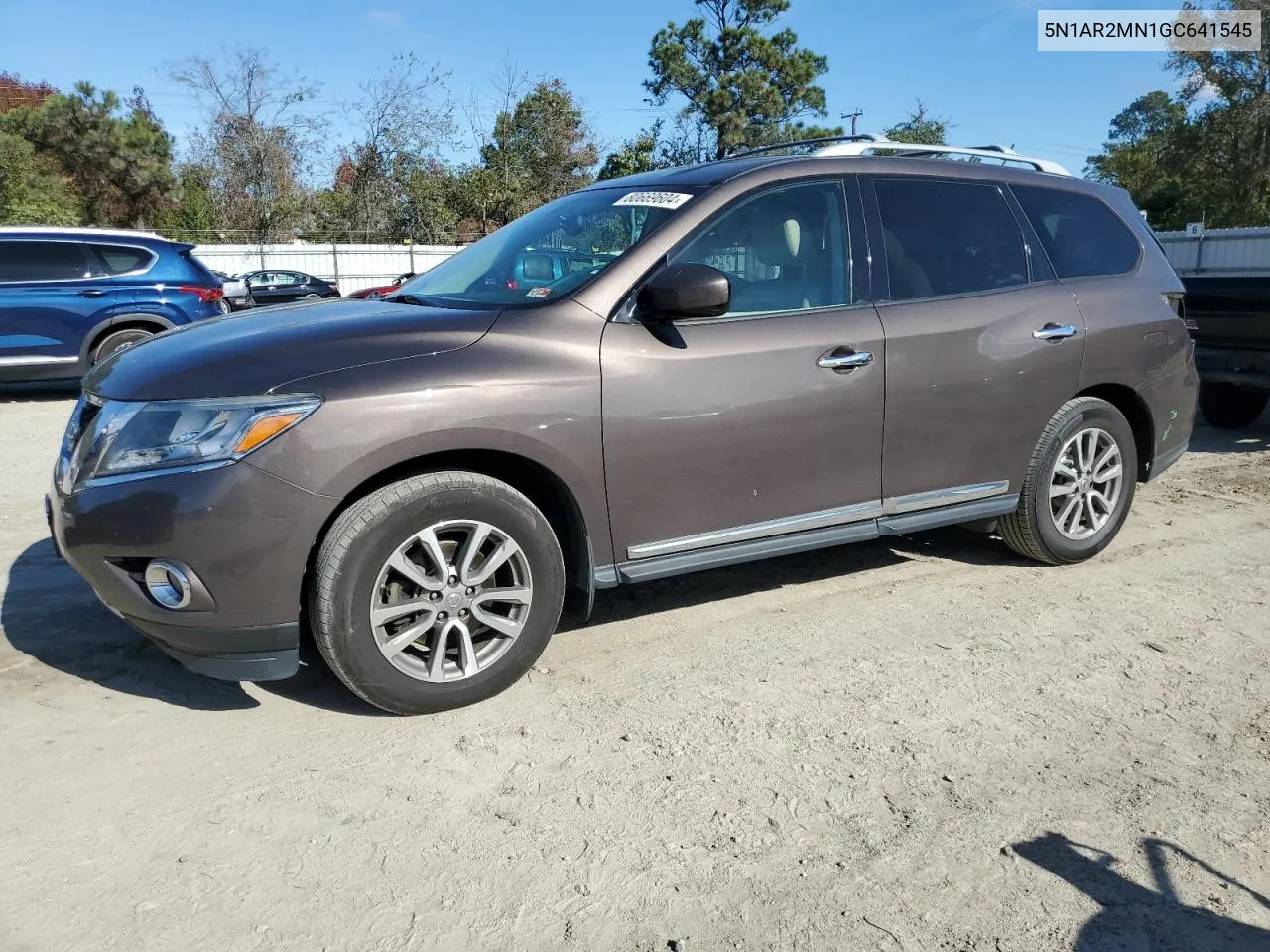 2016 Nissan Pathfinder S VIN: 5N1AR2MN1GC641545 Lot: 80669604