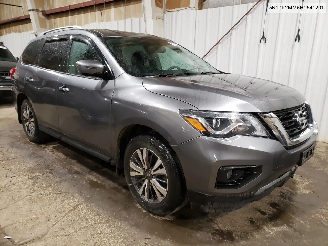 2017 Nissan Pathfinder S VIN: 5N1DR2MM5HC641201 Lot: 63084894